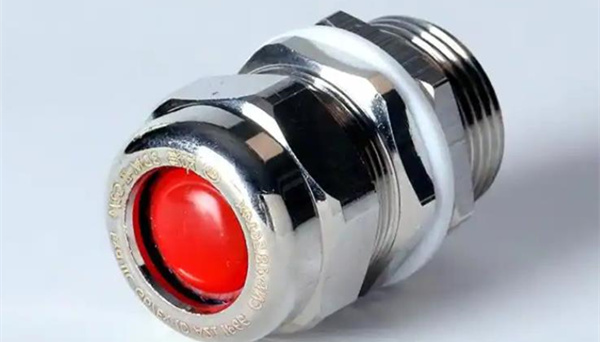 防水接頭和防水接線盒需要如何配合？幾步就學(xué)會！